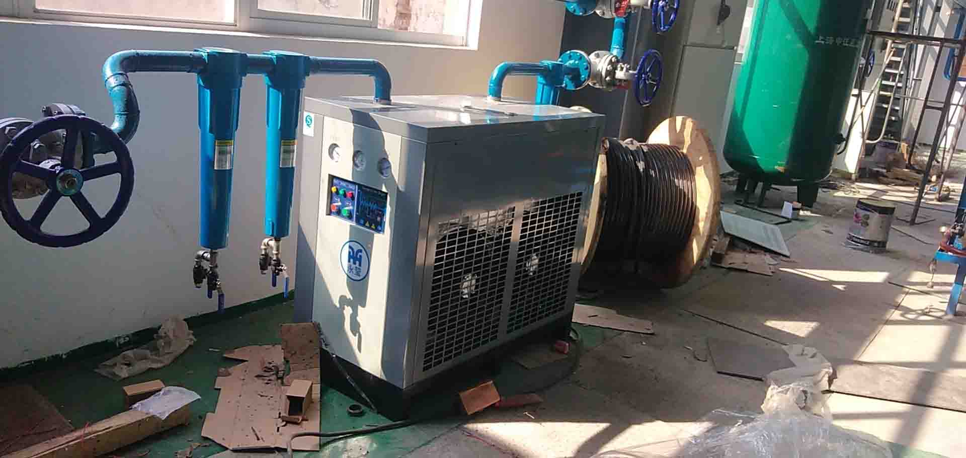 權(quán)偉永瑩螺桿空壓機廠家和您談?wù)効諌簷C節(jié)能的幾種方法