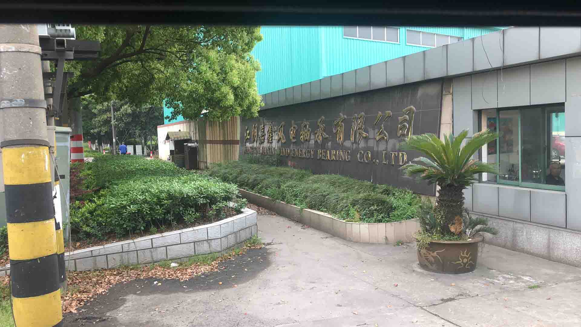 激光切割螺桿空壓機 激光切割螺桿空壓機