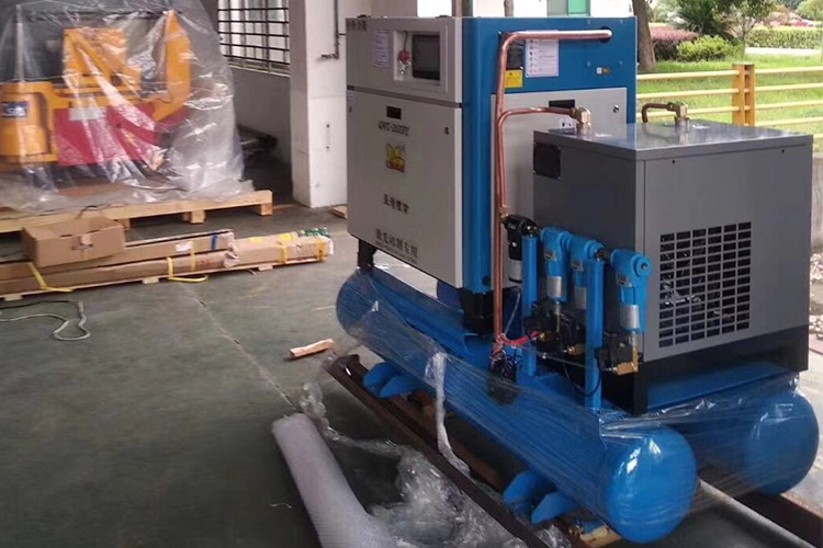 權(quán)偉激光切割螺桿空壓機(jī) 權(quán)偉激光切割螺桿空壓機(jī)